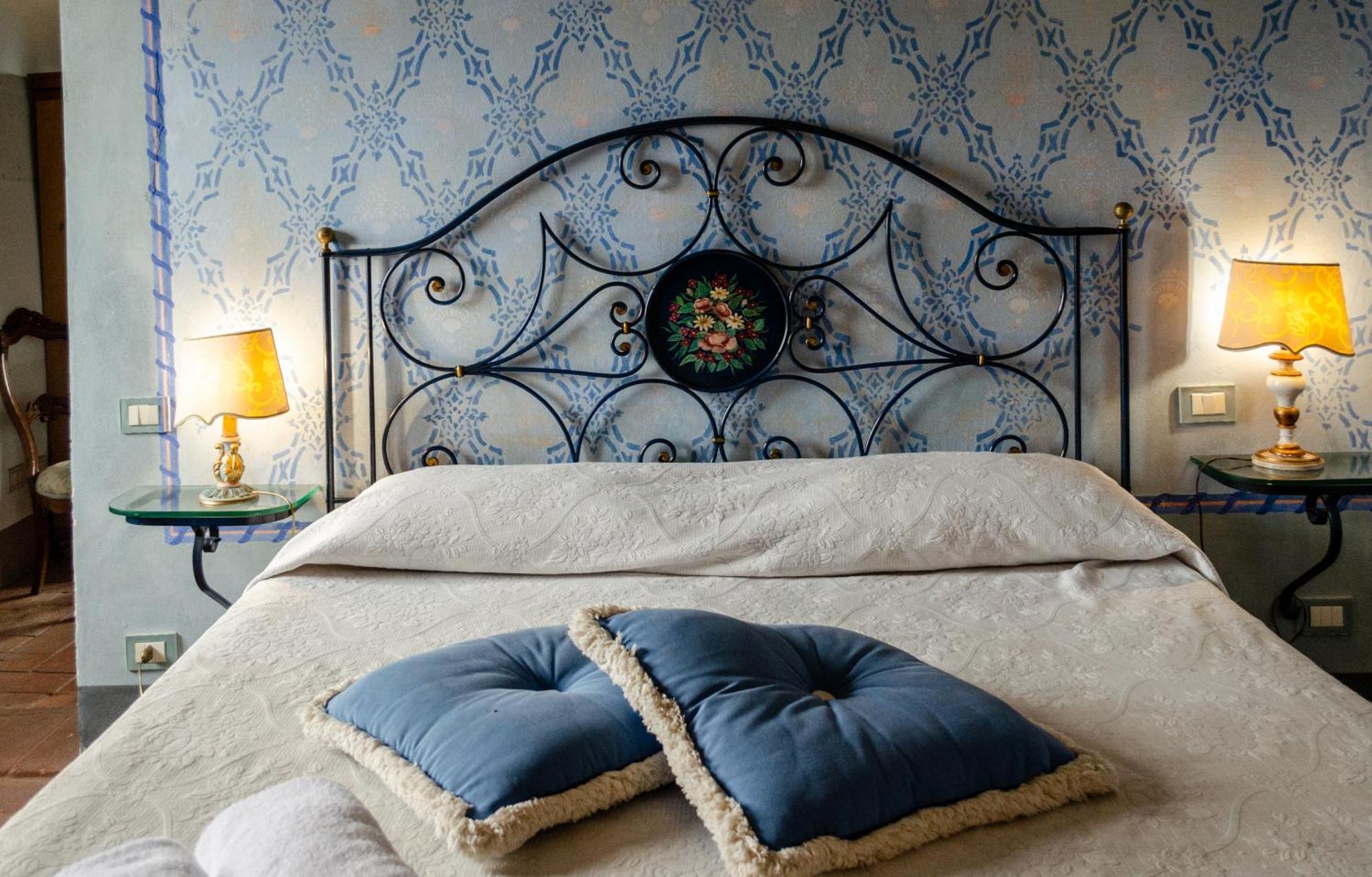Bed and Breakfast Antica Dimora Leones Palaia Exterior foto